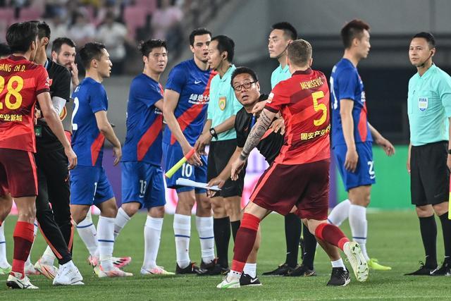 卢尼：是《龙珠Z》让我入了动漫坑，位列首位