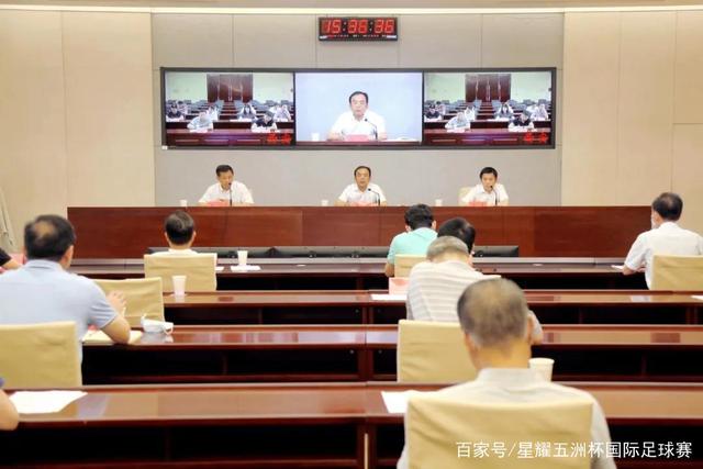 同一演员《山海情》和《醒来》中呈现截然不同的角色魅力