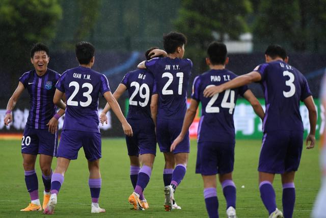 国米揭幕战主场4-1击败蒙扎
