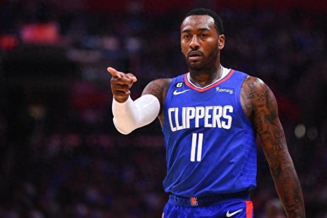 沃尔玛美股盘初暴跌逾8%，为近四年最大单日跌幅